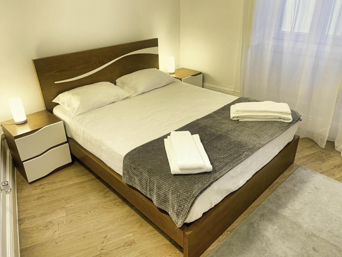 Guesthouse Tricana De Aveiro Exterior photo